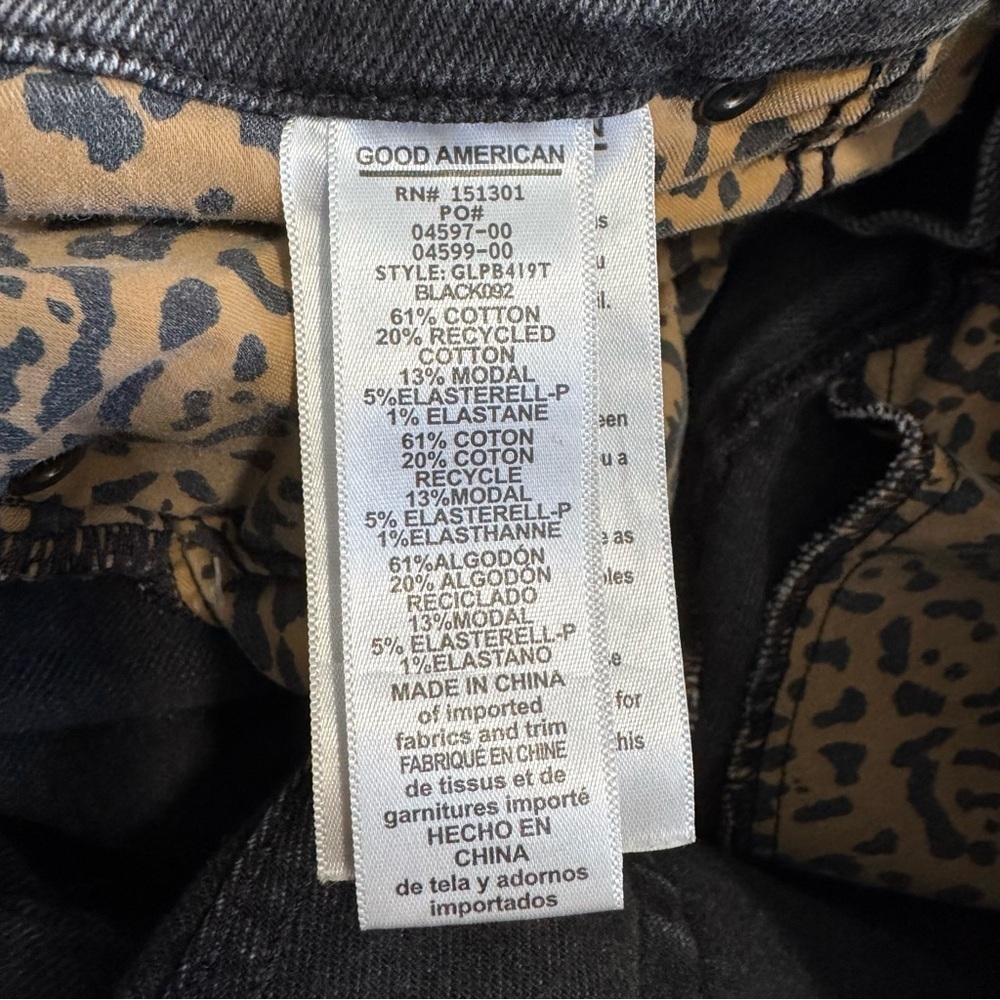 Good American Good Legs Jeans - Picture 4 of 6
